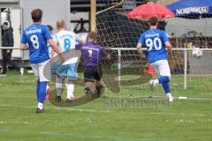 Kreisklasse - Saison 2025/26- TSV Großmehring - SV Oberstimm- Jonas Weidinger weiss Oberstimm mit dem 1:1 Ausgleichstreffer - jubel   Maximilian Förstl TW Großmehring - Foto: Meyer Jürgen