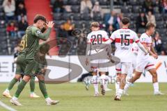 3. Liga; VfB Stuttgart 2 - FC Ingolstadt 04; Torchance verpasst ärgert sich Tim Heike (9, FCI)