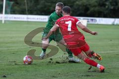 Landesliga - Saison 2024/25 - SV Manching - FSV Pfaffenhofen - Luca Oehler (Nr.3 - SV Manching) - Siebald Maximilian rot Pfaffenhofen - Foto: Meyer Jürgen