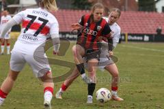 2. Bundesliga Frauen - Saison 2025/26 - FC Ingolstadt 04 Frauen - VFB Stuttgart  - Stefanie Reischmann (Nr.24 - FC Ingolstadt Frauen I) - Dürr Muriel weiss Stuttgart  - Foto: Meyer Jürgen