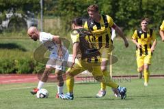 Bezirksliga - Saison 2024/25- TSV Gaimersheim - SE Freising - Semih Coklar (Nr.54 - TSV Gaimersheim) - Felix Fischer gelb Freising - Alexander Mrowczynski #19 gelb Freising - Foto: Meyer Jürgen