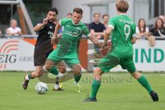 Bezirksliga - Saison 2025/26 - FC Gerolfing - TSV Gaimersheim - Armin Bortenschläger (Nr.18 - FC Gerolfing) - Hakan Düzgün (Nr.25 - TSV Gaimersheim) - Foto: Meyer Jürgen