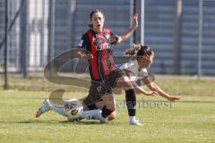 2. Bundesliga Frauen - Saison 2025/26 - FC Ingolstadt 04 Frauen - Borussia Mönchengladbach - Annika Kömm (Nr.25 - FC Ingolstadt Frauen I) - Celissen Elize weiss M`Gladbach  - Foto: Meyer Jürgen