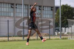 Bayernliga Nord - Saison 2024/25 - FC Ingolstadt 04 II - TSV Karlburg -  Der 1:0 Führungstreffer durch Micah Ham (Nr.25 - FCI U21) - jubel - - XXXXX - Foto: Meyer Jürgen