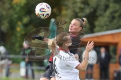 2. Bundesliga Frauen - Saison 2025/26 - FC Ingolstadt 04 Frauen - Eintracht Frankfurt II - Jenny Beyer (Nr.8 - FC Ingolstadt Frauen I) - Kerstin Bogenschütz weiss Frankfurt - Foto: Meyer Jürgen