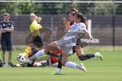 2. Bundesliga Frauen - Saison 2024/25 - FC Ingolstadt 04 Frauen - SCR Altach - Magdalena Schwarz (Nr.23 - FCI Frauen) - Albrecht Selina weiss Altach - Foto: Meyer Jürgen