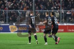 3. Liga; TSV 1860 München - FC Ingolstadt 04; Tor Jubel Treffer 1:1 Sebastian Grönning (11, FCI) köpft ins Tor Ausgleich, Marcel Costly (22, FCI) David Kopacz (29, FCI)