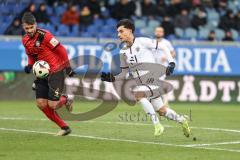 3. Liga; SV Wehen Wiesbaden - FC Ingolstadt 04; Zweikampf Kampf um den Ball Deniz Zeitler (38, FCI) Mockenhaupt Sascha (4 SVWW)