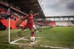 3. Liga; FC Ingolstadt 04 - Alemannia Aachen; Eckball Max Besuschkow (17, FCI)