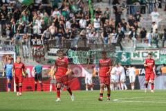 3. Liga; FC Ingolstadt 04 - 1. FC Schweinfurt 05; 2:3 Tor Jubel Treffer Marcel Costly (22, FCI) Frederik Christensen (11, FCI) Max Besuschkow (17, FCI) enttäuscht, hinten feiert Schweinfurt