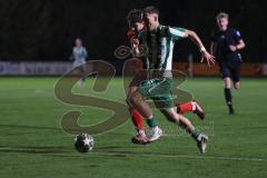 Landesliga - Saison 2025/26 - SV Manching - TSV Aindling - Fabian  Neumayer (Nr.9 - SV Manching) - Noah Menhart rot Aindling  - Foto: Meyer Jürgen