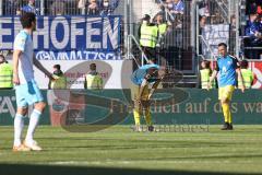 2.BL; FC Ingolstadt 04 - FC Schalke 04; Niederlage, hängende Köpfe 0:3, #Rico Preißinger (6, FCI) Dominik Franke (3 FCI)