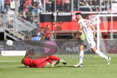 Toto-Pokal Finale; Würzburger Kickers - FC Ingolstadt 04; Lukas Fröde (34, FCI) Montcheu Fabrice (11 WK)