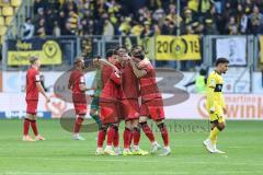 3. Liga; Alemannia Aachen - FC Ingolstadt 04; Dennis Kaygin (10, FCI) Tor Jubel Treffer 0:1 Siegtreffer, Spiel ist aus, Sieg Jubel Freude Simon Lorenz (32, FCI) Davide Sekulovic (33, FCI)