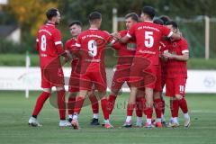 Landesliga - Saison 2024/25 - SV Manching - FSV Pfaffenhofen -  Der 0:1 Führungstreffer durch - Untersänger Maurice rot Pfaffenhofen -  jubel -  - Foto: Meyer Jürgen