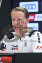 3. Liga; FC Ingolstadt 04 - VfL Osnabrück; Pressekonferenz Interview Cheftrainer Timo Schultz (VfL)