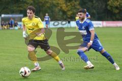 Kreisliga- Saison 2024/25- TSV Ober./Unterh.stadt - FC Hitzhofen /Oberzell -  - Silas Furino gelb Hitzhofen - Baran Cakir blau Oberh.stadt - Foto: Meyer Jürgen