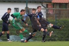 Kreisklasse - Saison 2025/26- TSV Etting - TSV Lenting - Dennis Volk grün Lenting - Philipp Heckner blau Etting - Johannes Brosig blau Etting - Foto: Meyer Jürgen