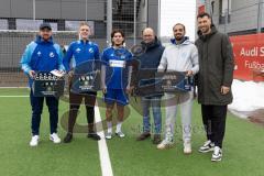 AUDI - Schanzer Amateurcup - Finale -  2026  - SV Hundszell - SV Denkendorf - Siegerehrung - 4. Sieger TSV Ober.-Unterhaunstadt - Jörg Schlagbauer 3 vore - Lukas Fröde (Nr.34 - FCI) rechts - jubel - Foto: Meyer Jürgen