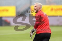 Toto-Pokal Finale; Würzburger Kickers - FC Ingolstadt 04; vor dem Spiel Torwart Marius Funk (1, FCI)