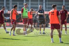 3. Liga - Saison 2026/27 - 1. Trainingseinheit mit Achim Beierlorzer - Cheftrainer Achim Beierlorzer (FCI) - XXXXX - Foto: Meyer Jürgen
