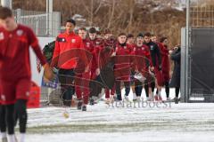 3. Liga - Saison 2025/26 - FC Ingolstadt 04 - Trainingsauftakt nach der Winterpause - Die Mannschaft kommt zum Training - Foto: Meyer Jürgen