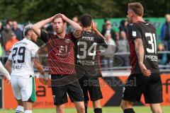 3. Liga; Testspiel; FC Ingolstadt 04 - Borussia Mönchengladbach; Torchance verpasst, Jannik Mause (7, FCI) Lukas Fröde (34, FCI) Julian Kügel (31, FCI) ärgern sich