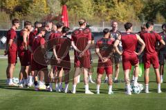 3. Liga - Saison 2026/27 - 1. Trainingseinheit mit Achim Beierlorzer - Cheftrainer Achim Beierlorzer (FCI) - Co-Trainer Markus Feldhoff (FCI) - Foto: Meyer Jürgen