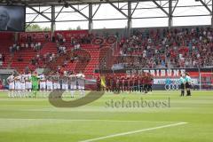 3. Fußball-Liga - Saison 2022/2023 - FC Ingolstadt 04 - SpVgg Bayreuth - Gedenkminute für den verstorbenen Uwe Seeler -  - Foto: Meyer Jürgen