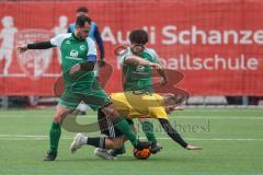 AUDI Amateuercup - Saison 2024/25 - TSV Lichtenau - FC Geisenfeld - Christian Feil grün links Geisenfeld - Deniz Hadzic gelb Lichtenau - Manuel Obermeier grün rechts Geisenfeld - Foto: Meyer Jürgen