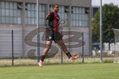 Bayernliga Nord - Saison 2024/25 - FC Ingolstadt 04 II - TSV Karlburg -  Der 1:0 Führungstreffer durch Micah Ham (Nr.25 - FCI U21) - jubel - - XXXXX - Foto: Meyer Jürgen