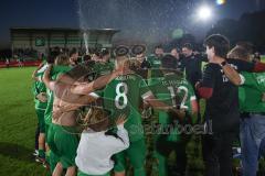 Kreisliga - Saison 2023/24 - Relegation zur BZL - FC Gerolfing - SV Aschau - Jubel nach dem Spiel - Gerolfing steigt in die BZL auf - Foto: Meyer Jürgen