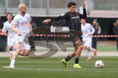 3. Liga - Testspiel - Saison 2025/26 - FC Ingolstadt 04 - SSV 1846 Ulm - Ognjen Drakulic (Nr.30 - FCI) - Marcel Seegert (Nr.21 - SSV Ulm) - Foto: Meyer Jürgen