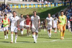 3. Liga; 1. FC Saarbrücken - FC Ingolstadt 04 - Sieg Jubel Freude 2:3, Pascal Testroet (37, FCI) Simon Lorenz (32, FCI) Dennis Borkowski (7, FCI) Torwart Simon Simoni (41, FCI) Felix Keidel (43, FCI) Sebastian Grönning (11, FCI)