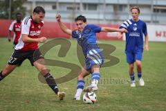Kreisliga - Saison 2026/27- Türkisch SV Ingolstadt - SV Hundszell - Peter Veit rot Türkisch  - Maximilian Blattner blau Hundszell - Foto: Meyer Jürgen