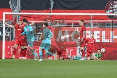 3. Liga; FC Ingolstadt 04 - FC Viktoria Köln; Tor Jubel Treffer für Köln 0:1 Eisenhuth Tobias (6 VK) Torwart Kai Eisele (25, FCI) am Boden Max Besuschkow (17, FCI) Yannick Deichmann (20, FCI) Simon Lorenz (32, FCI) Wolf Lucas (21 VK) Jonas Scholz (15, FCI