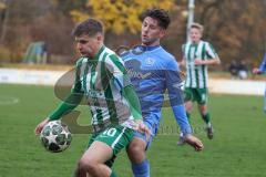 Landesliga - Saison 2025/26 - SV Manching - VFB Durach - Sebastian Graßl (Nr.10 - SV Manching) - Gruber Christoph blau Durach  - Foto: Meyer Jürgen