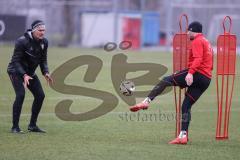 3. Liga; FC Ingolstadt 04 - Trainingsauftakt nach Winterpause; wieder dabei nach Verletzung Max Dittgen (10, FCI) Sondertraining