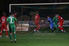 Landesliga - Saison 2024/25 - SV Manching - TSV Dachau - Pedro Da Silva Wiedl (Nr.18 - SV Manching) mit einer Torchance - Kriegel Valentin Torwart Dachau - Foto: Meyer Jürgen