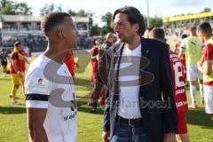 Toto-Pokal Finale; Würzburger Kickers - FC Ingolstadt 04; Marcel Costly (22, FCI) Sportdirektor Ivica Grlic  (FCI) Sieg Jubel Freude