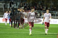 3. Liga; FC Viktoria Köln - FC Ingolstadt 04; Spiel ist aus Niederlage, hängende Köpfe 3:1 Jonas Scholz (15, FCI) Linus Rosenlöcher (19, FCI)