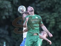 Landesliga - Saison 2026/27 - SV Manching - SC Olching - Maximilian Eberwein (Nr.4 - SV Manching) - Sostmann Jan weiss Olching - Foto: Meyer Jürgen