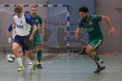 Hallenturnier Ingolstadt Nord - Saison 2024/25 - FC Geisenfeld - TSV Etting - Furkan Bayraktar grün Geisenfeld - Valentin Dietrich weisss Etting - Foto: Meyer Jürgen