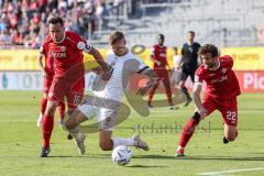 Toto-Pokal Finale; Würzburger Kickers - FC Ingolstadt 04; Julian Kügel (31, FCI) Kurzweg Peter (16 WK) Zweikampf Kampf um den Ball