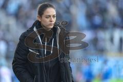 3. Liga; TSV 1860 München - FC Ingolstadt 04; Cheftrainerin Sabrina Wittmann (FCI) vor dem Spiel