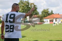 Bezirksliga - Saison 2024/25 - SV Manching - TSV Jetzendorf - Trainer Serkan Demir (SV Manching) - XXXXX - Foto: Meyer Jürgen