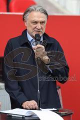 3. Liga; FC Ingolstadt 04 - VfL Osnabrück; Geschäftsführer Dietmar Beiersdorfer (FCI)