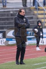 3. Liga; SpVgg Bayreuth - FC Ingolstadt 04; an der Seitenlinie, Spielerbank Cheftrainer Rüdiger Rehm (FCI)