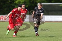 Bezirksliga - Saison 2025/26 - FC Fatih Ingolstadt - TSV Rohrbach - Nico Elfinger schwarz Rohrbach  - Atilla Demir rot Fatih mitte - Muhammedcan Tural rot Fatih links - Foto: Meyer Jürgen