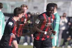 *** A-Junioren Bundesliga  - Saison 2025/26 - FC Ingolstadt 04 - SpVgg Greuther Fürth - Der 1:0 Führungstreffer durch  Oladosu Omotolani schwarz FCI- jubel -  - XXXXX - Foto: Meyer Jürgen